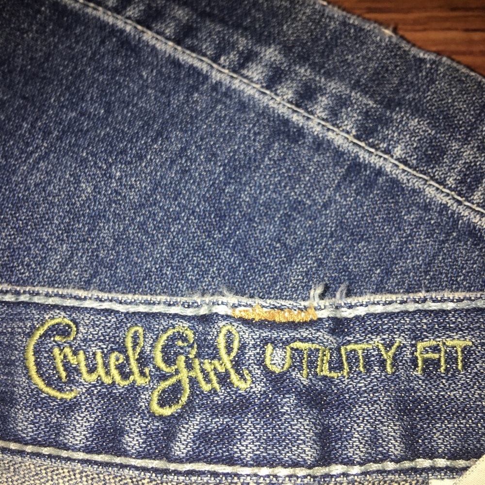 Cruel Girl Utility Fit - 7 Short
